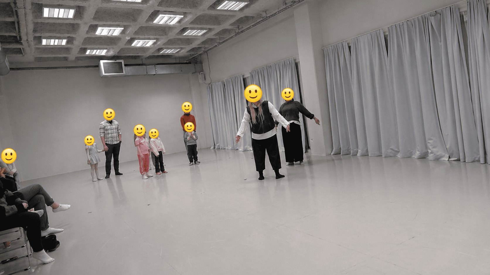 Myndir frá leiklistarnámskeiðinu